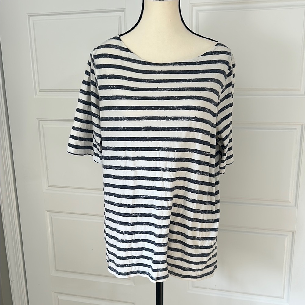 Merona Distressed Print BlueGray and White Striped Tee